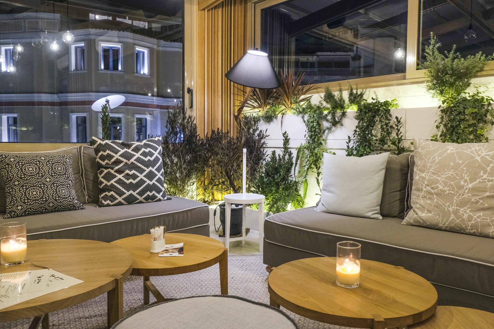 Lotus Center Apartments Atenas Exterior foto